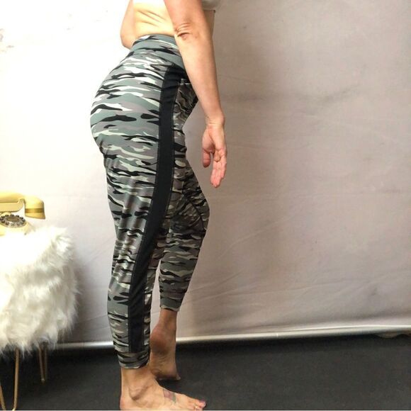 Cali Sport Camo athletic pants with drawstring - Picture 3 of 5